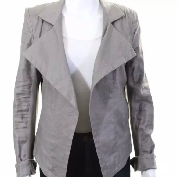 De rigueur blazer size medium asymmetrical - Picture 1 of 4